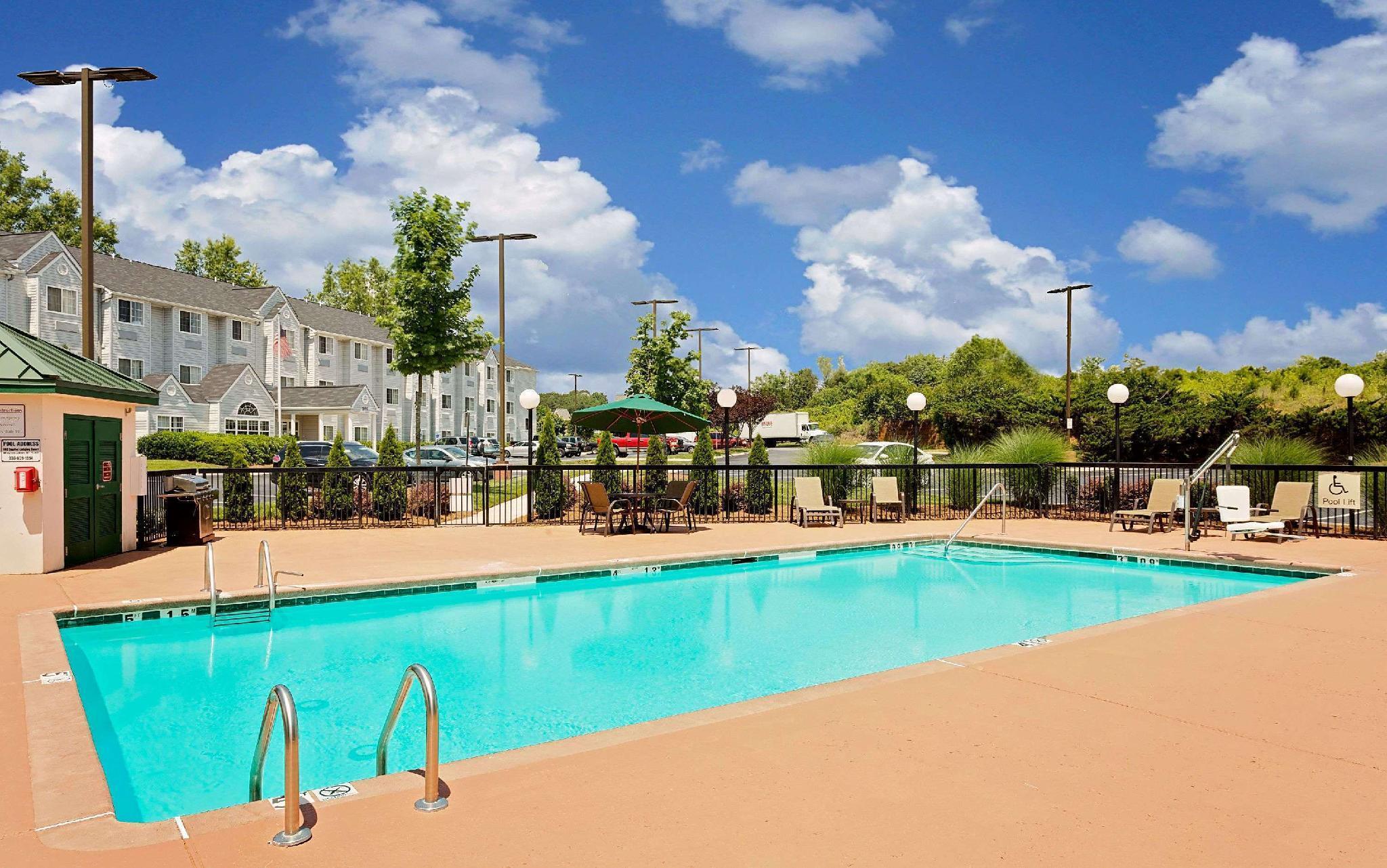 Microtel Inn By Wyndham Winston-Salem Dış mekan fotoğraf