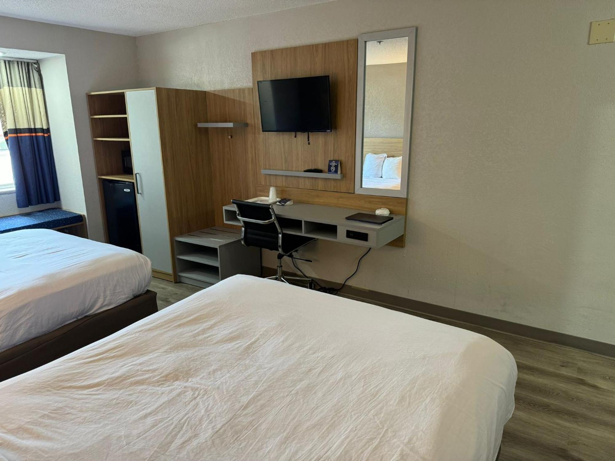 Microtel Inn By Wyndham Winston-Salem Dış mekan fotoğraf